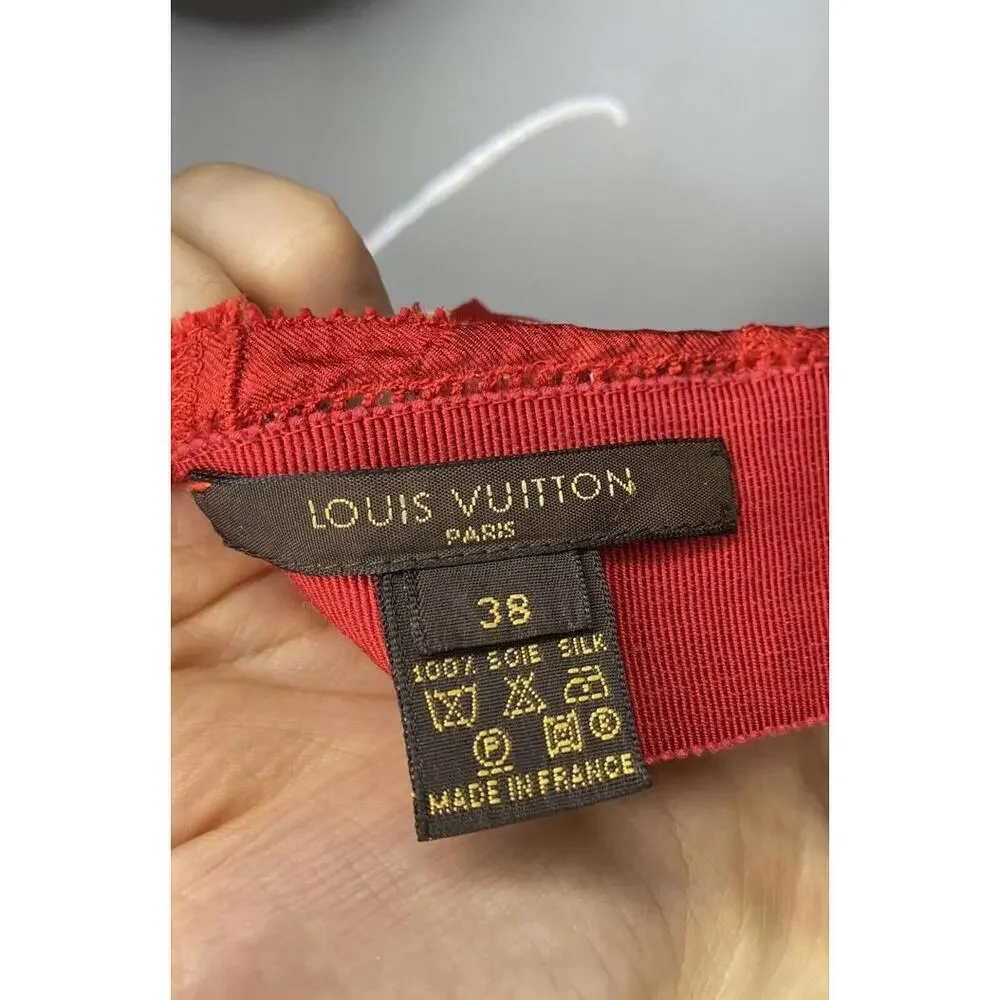 LOUIS VUITTON Below Knee Red Silk Skirt With Belt Rare FR-38